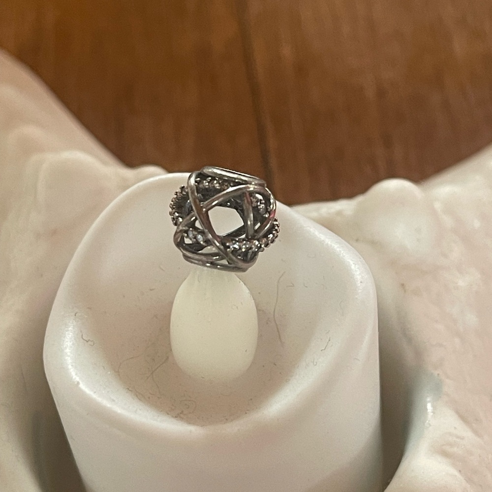 Elegant Silver Knot Ring